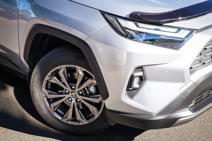 2025 Toyota RAV 4 Hybrid