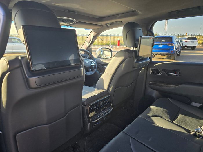 2024 Toyota LANDCRUISER Sahara Black