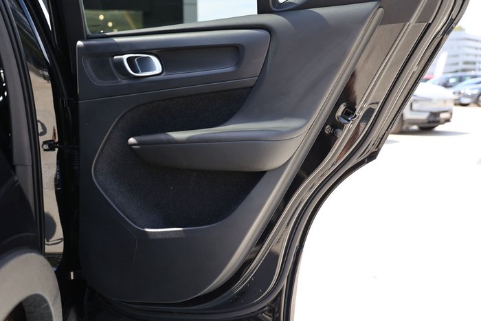 2022 Volvo XC40 T4 Inscription