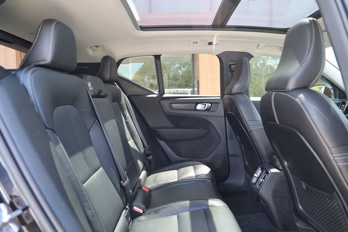 2022 Volvo XC40 T4 Inscription