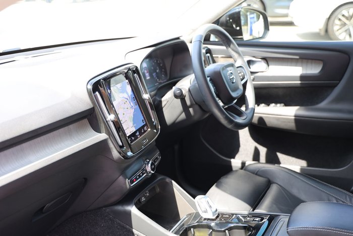 2022 Volvo XC40 T4 Inscription