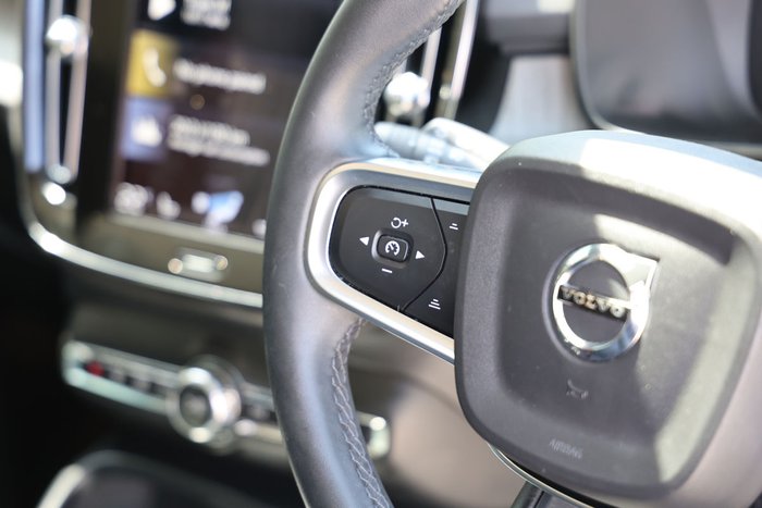 2022 Volvo XC40 T4 Inscription