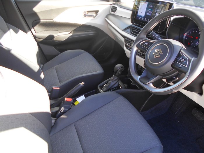 2025 SUZUKI SWIFT HYBRID PLUS