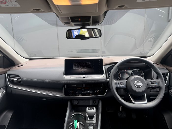 2025 Nissan X-TRAIL ST-L