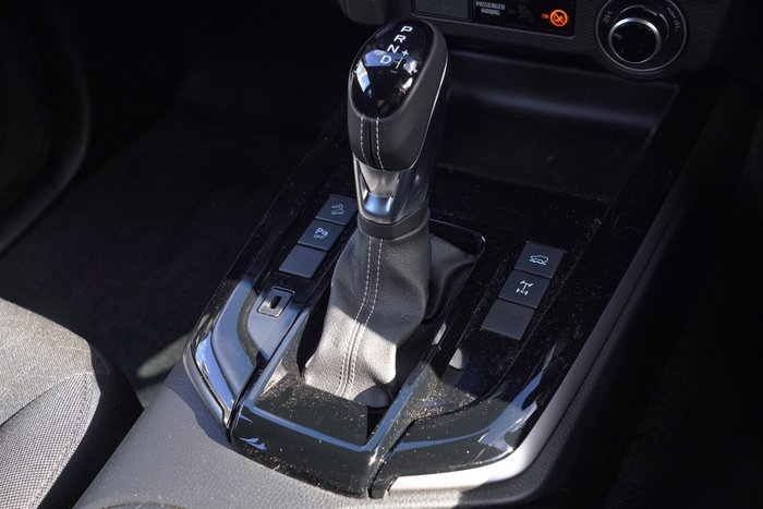 2024 Isuzu D-MAX LS-U