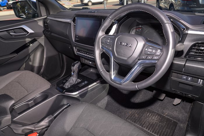 2024 Isuzu D-MAX LS-U