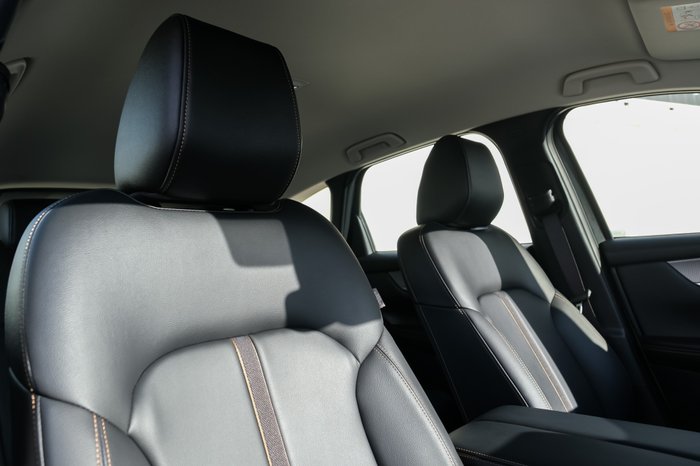 2025 Mazda CX-60 G40e Evolve