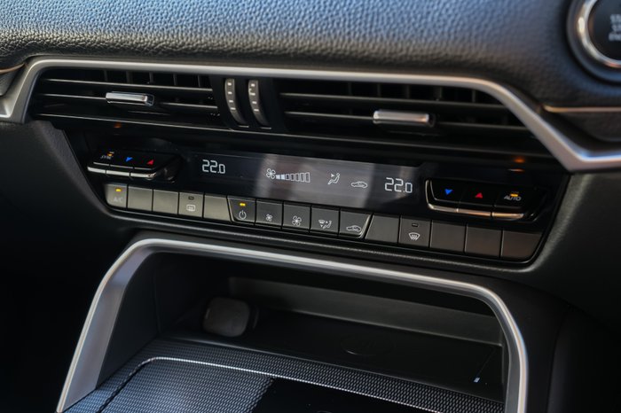 2025 Mazda CX-60 G40e Evolve