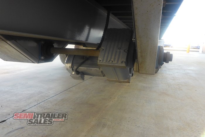 2020 Maxitrans Chain Driven Floor 24 Pallet Pantech