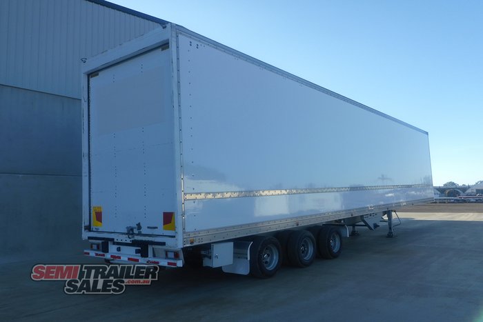 2020 Maxitrans Chain Driven Floor 24 Pallet Pantech