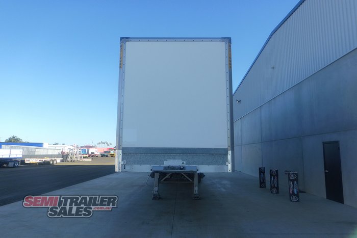 2020 Maxitrans Chain Driven Floor 24 Pallet Pantech