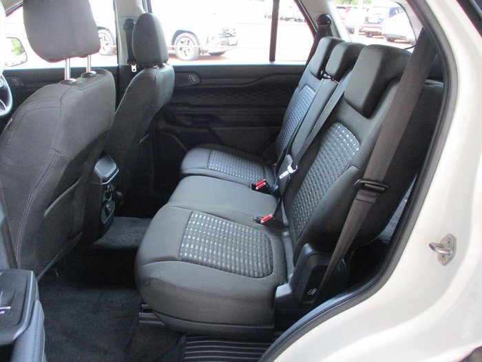 2024 Ford Everest Trend MY24.00 White