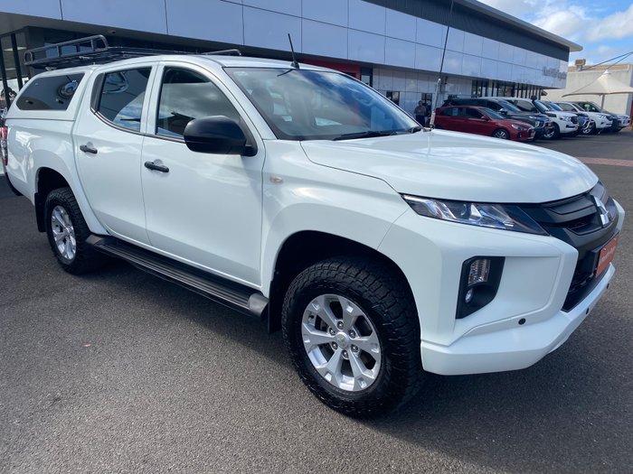 2021 MITSUBISHI TRITON GLX (4x4)