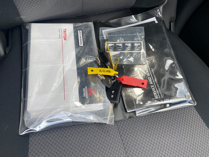 2021 MITSUBISHI TRITON GLX (4x4)