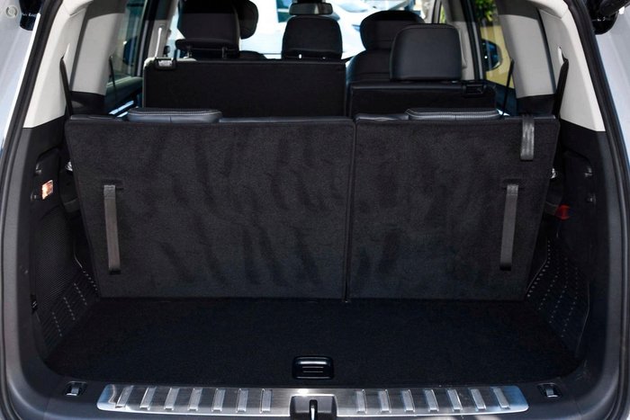 2025 LDV D90