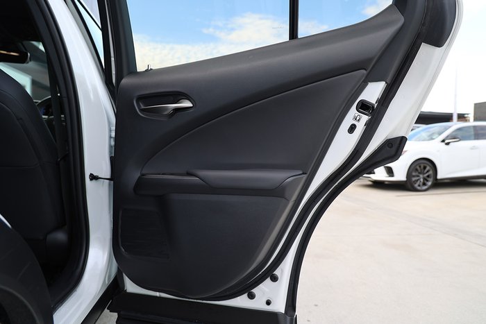 2022 Lexus UX250h UX250h Luxury 2.0L Hybrid Auto E-CVT SUV 4146590 003