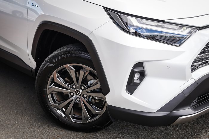2025 Toyota RAV 4 Hybrid