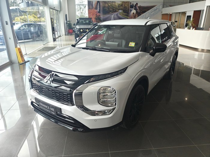2026 MITSUBISHI Outlander