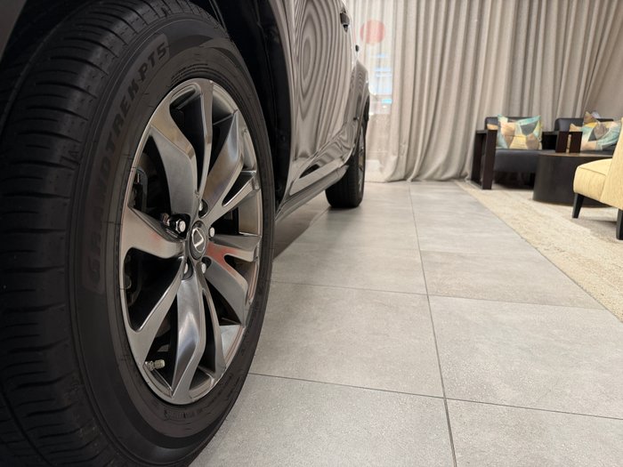 2017 Lexus NX300h F Sport 2.5L Hybrid CVT Wagon