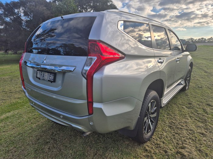 2016 Mitsubishi Pajero Sport GLS