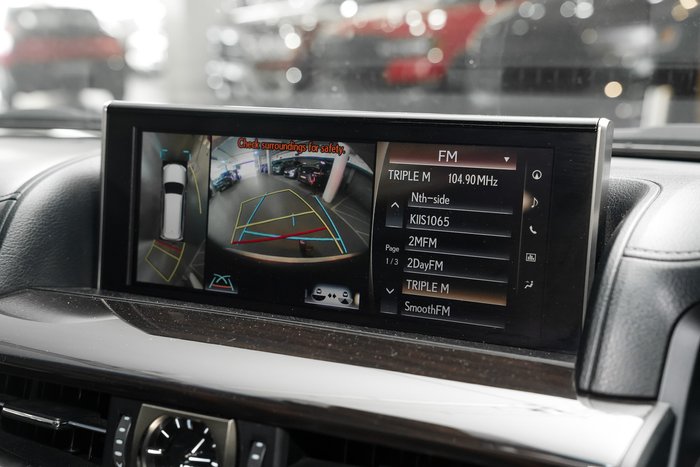 2015 Lexus LX 570