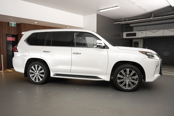 2015 Lexus LX 570