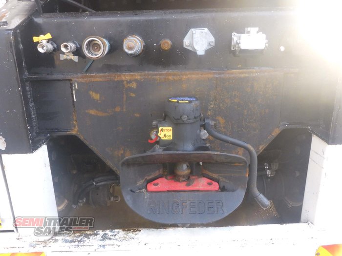 2017 Jamieson Boomer Side Tipper Tanker Road Train Rated