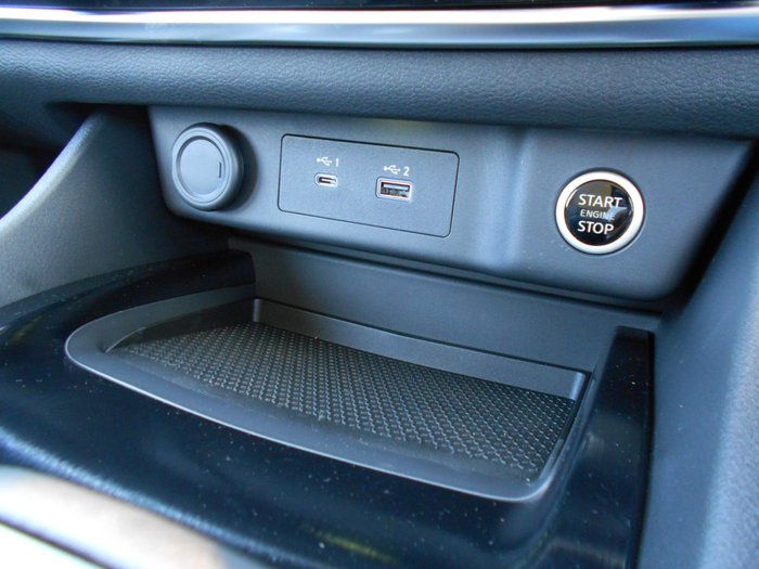 2025 Nissan X-TRAIL ST