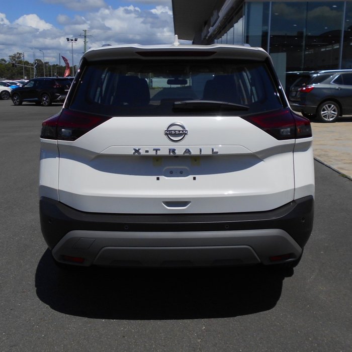 2025 Nissan X-TRAIL ST