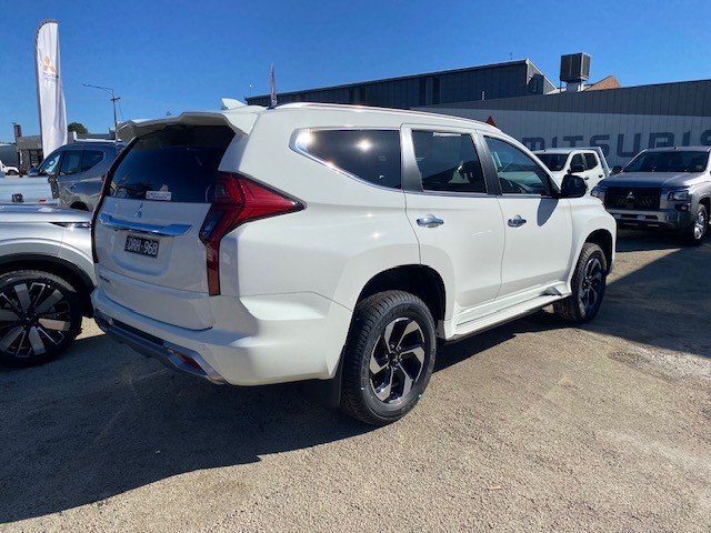 2024 MITSUBISHI Pajero Sport GLS
