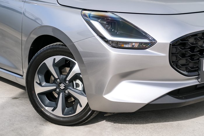 2025 Suzuki Swift Hybrid GLX