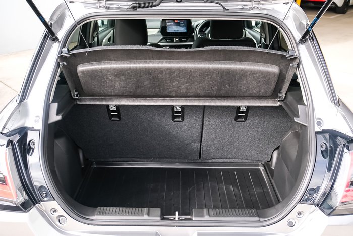 2025 Suzuki Swift Hybrid GLX