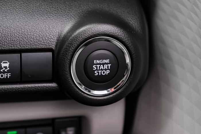 2025 Suzuki Swift Hybrid GLX