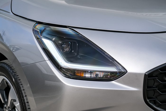 2025 Suzuki Swift Hybrid GLX