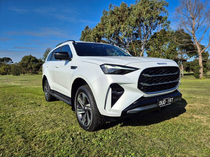 2025 Isuzu MU-X LS-T