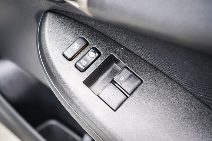 2010 Toyota COROLLA Ascent