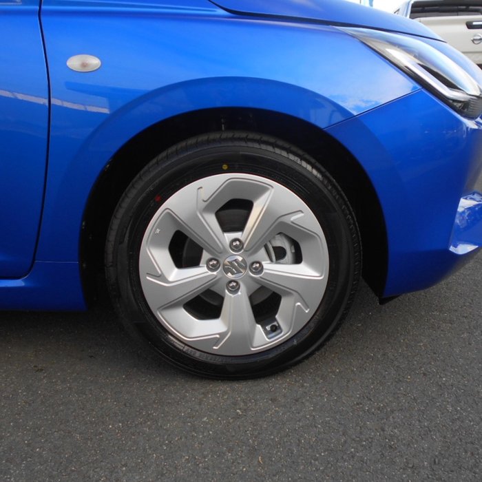 2025 Suzuki Swift Hybrid Plus