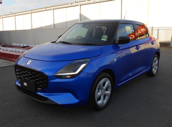 2025 Suzuki Swift Hybrid Plus