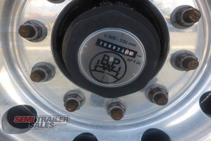 2020 Vawdrey 20 Pallet Curtainsider Road Train Lead