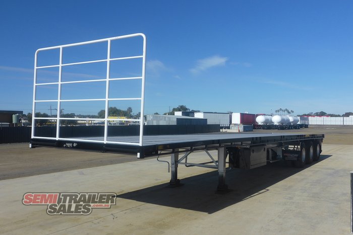 2003 Maxitrans 22 Pallet Flat Top