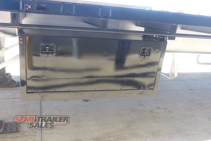 2003 Maxitrans 22 Pallet Flat Top