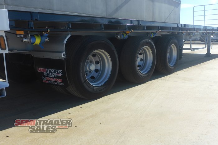 2003 Maxitrans 22 Pallet Flat Top