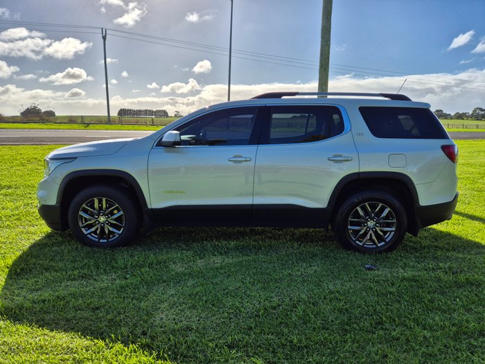 2019 Holden Acadia LTZ