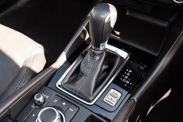 2017 Mazda 3 SP25 GT