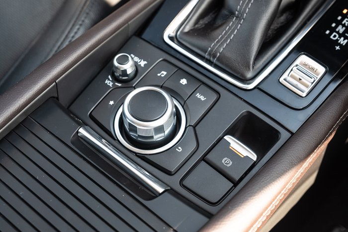 2017 Mazda 3 SP25 GT