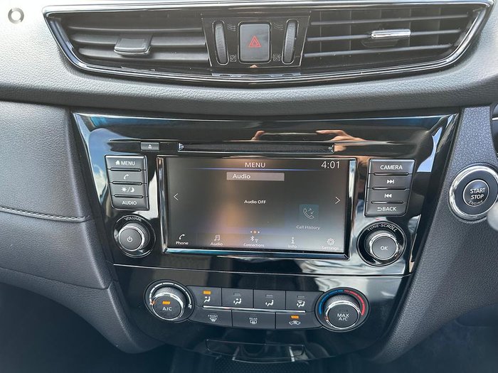 2022 Nissan X-TRAIL ST