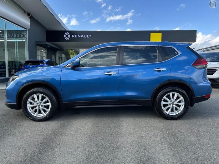 2022 Nissan X-TRAIL ST