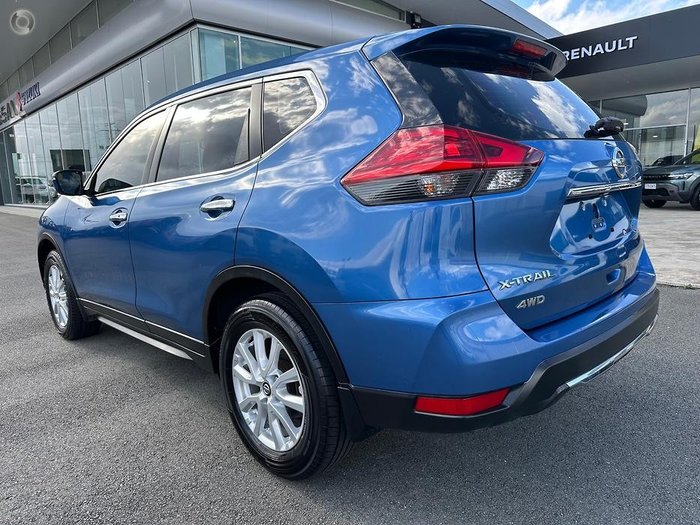 2022 Nissan X-TRAIL ST