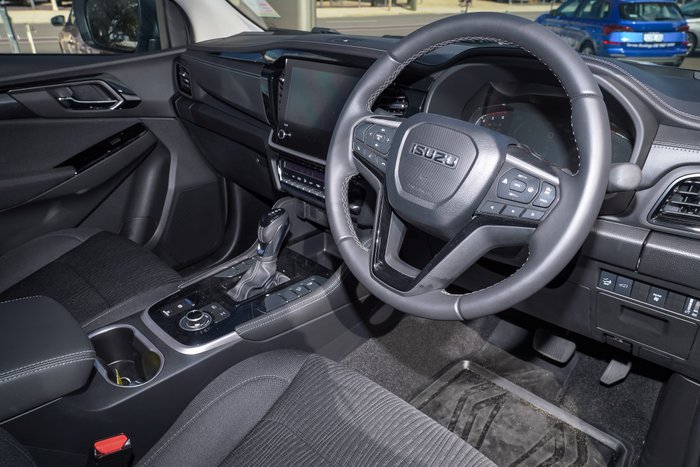 2025 Isuzu MU-X LS-U