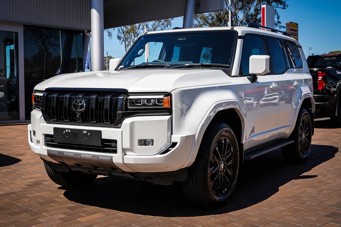 2025 Toyota PRADO VX